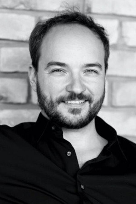 Adam Mendez